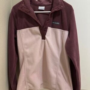 Columbia fleece color block sweatshirt size M